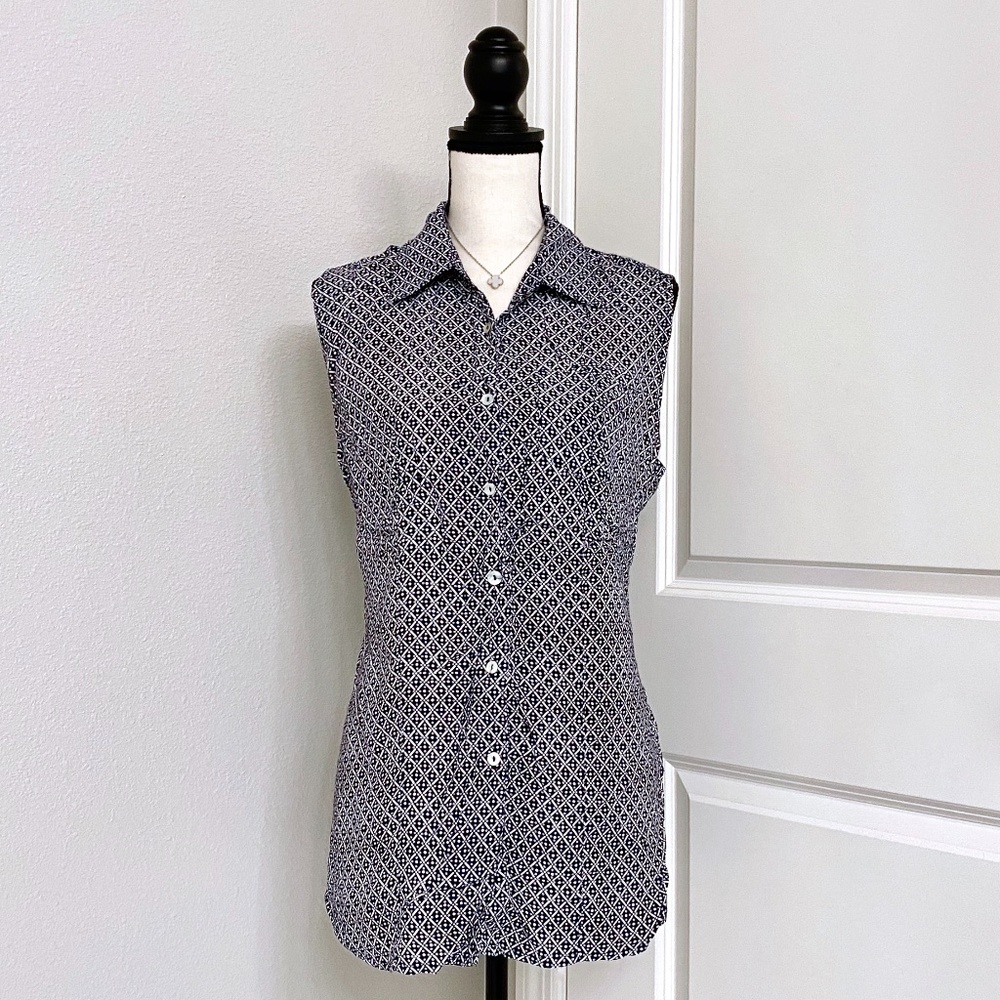 Blue and White Sleeveless Button Down Top
